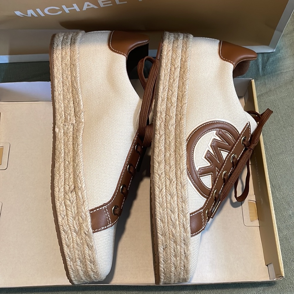 Michael Kors Shoes (Poppy Espadrille) - Picture 4 of 7